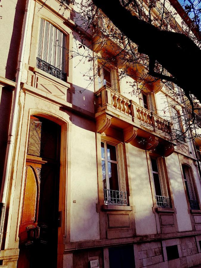 B&B Un Lit Sous Les Etoiles Nancy Buitenkant foto